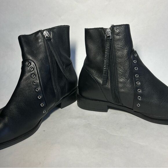 Topshop Leather Boots Women’s Size 39 Black With Metal Accent buttons - Picture 7 of 9